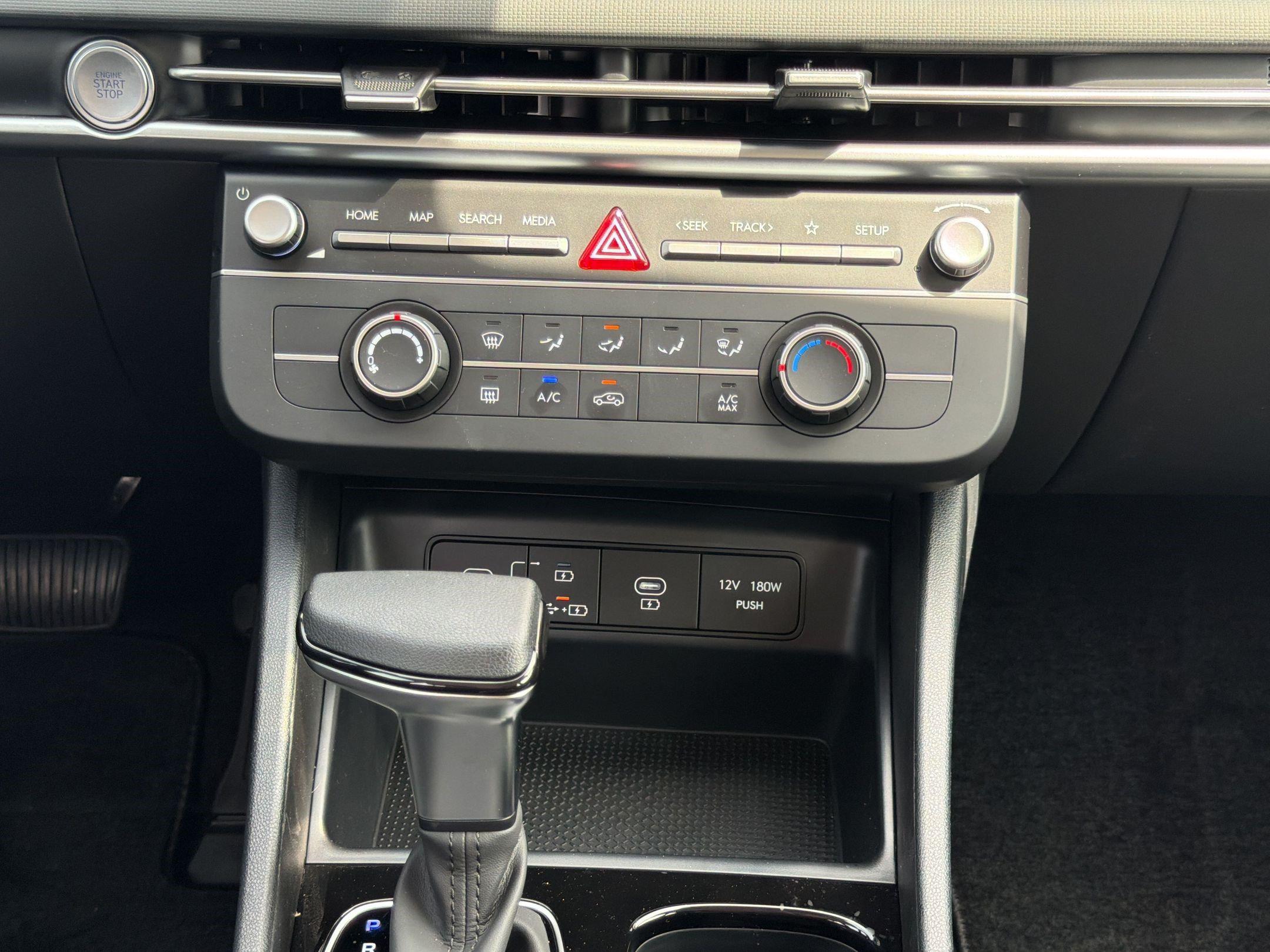 2026 Hyundai Tucson SE - Photo 18