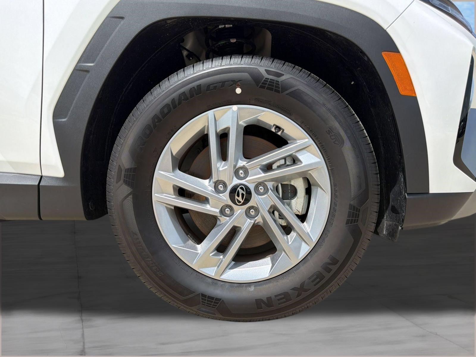 2026 Hyundai Tucson SE - Photo 12