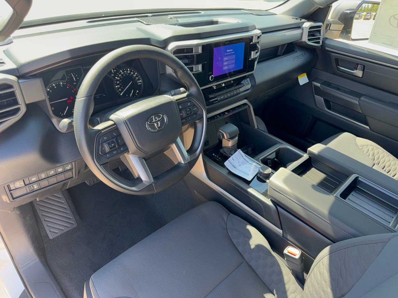 New 2026 Toyota Tundra SR5 SR5 CREWMAX 5.5