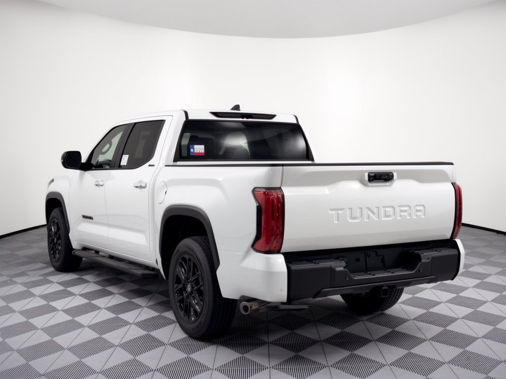 New 2026 Toyota Tundra Limited LIMITED CREWMAX 5.5