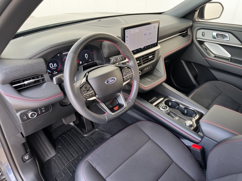 Used 2025 Ford Explorer ST SUV