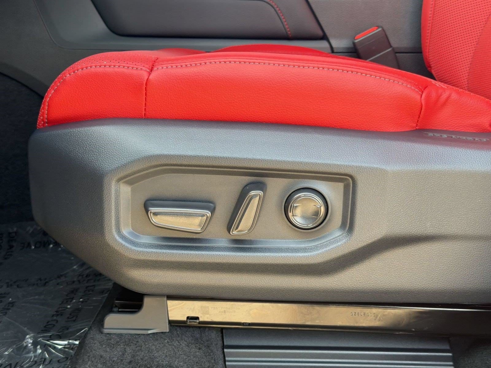 2026 Toyota Tundra TRD Pro - Photo 15