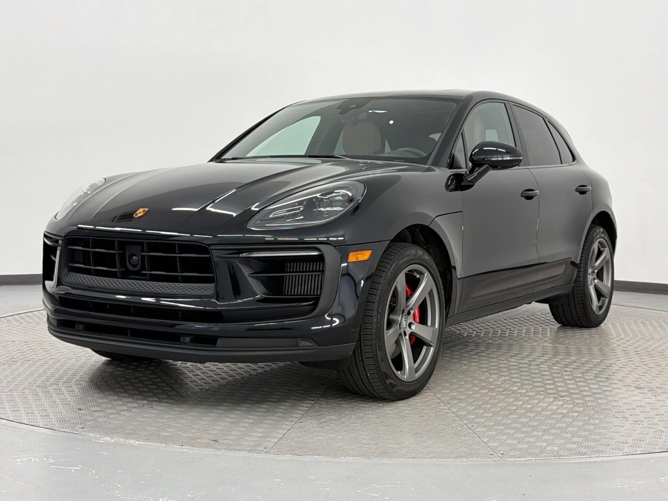 2023 Porsche Macan S