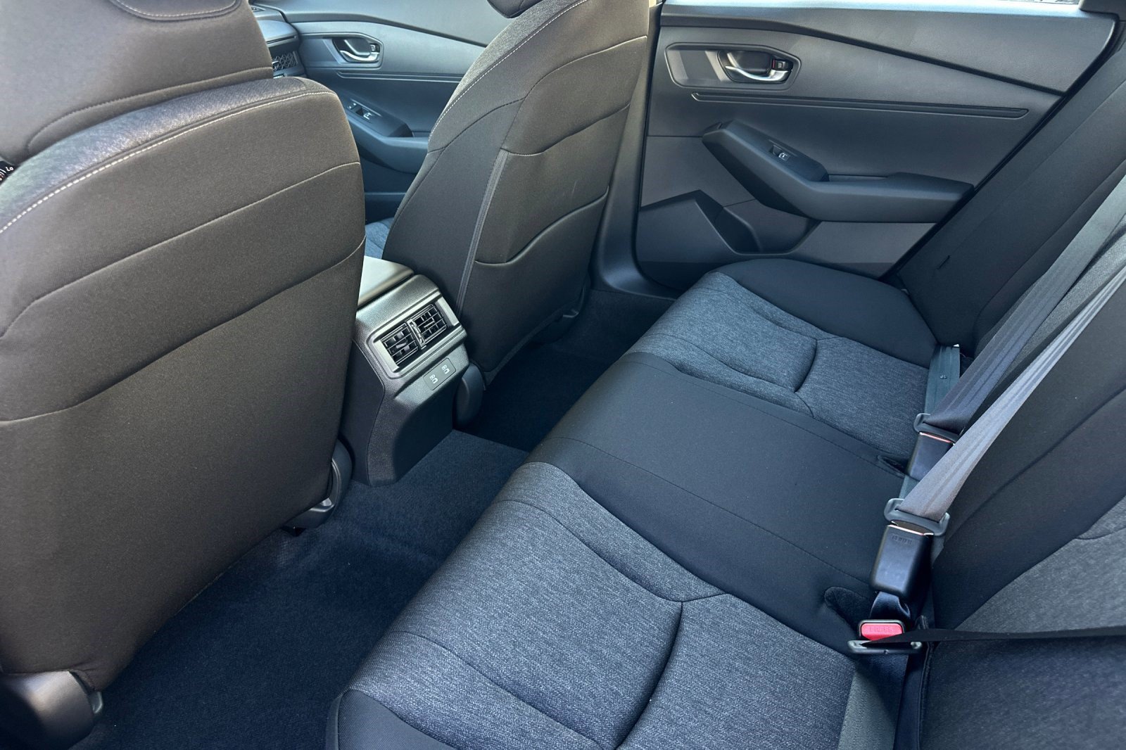 2026 Honda Accord LX - Photo 21