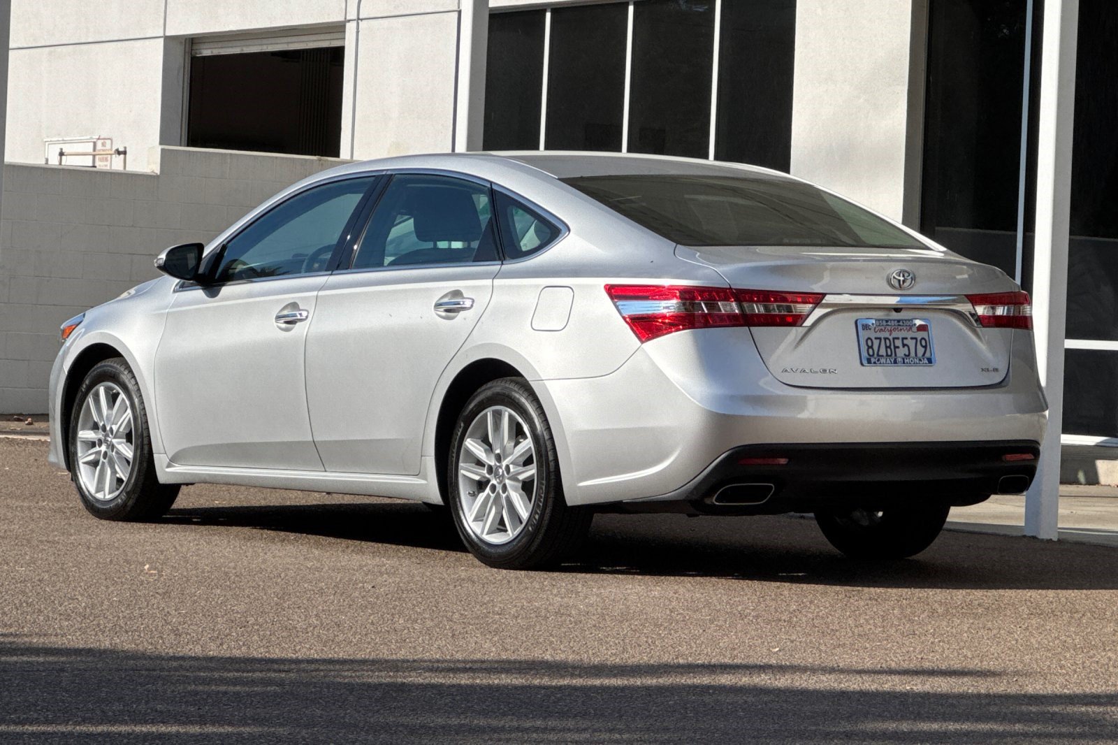 Used 2014 Toyota Avalon XLE Sedan