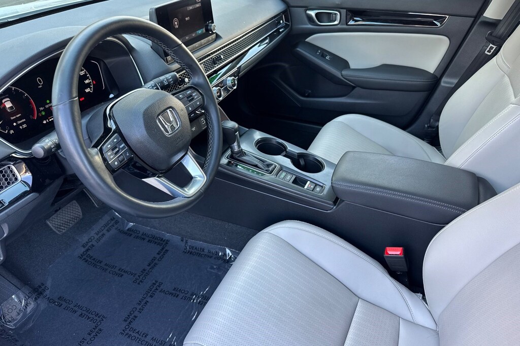 Used 2024 Honda Civic EX-L Hatchback