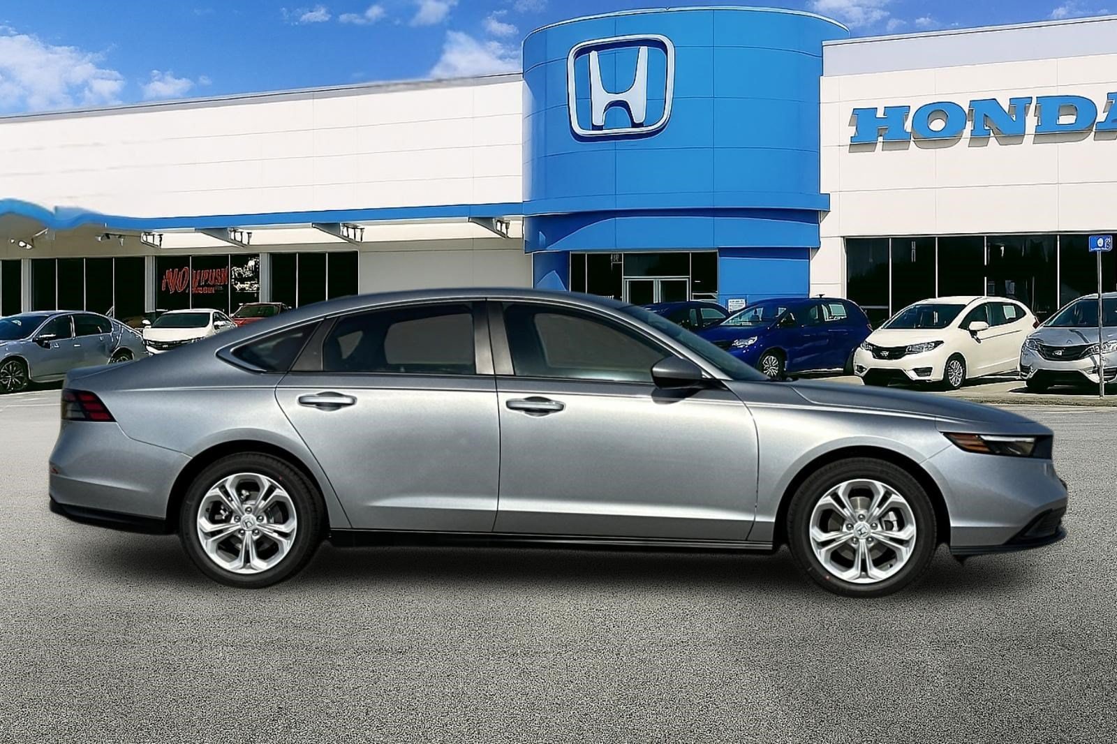 2026 Honda Accord LX - Photo 7