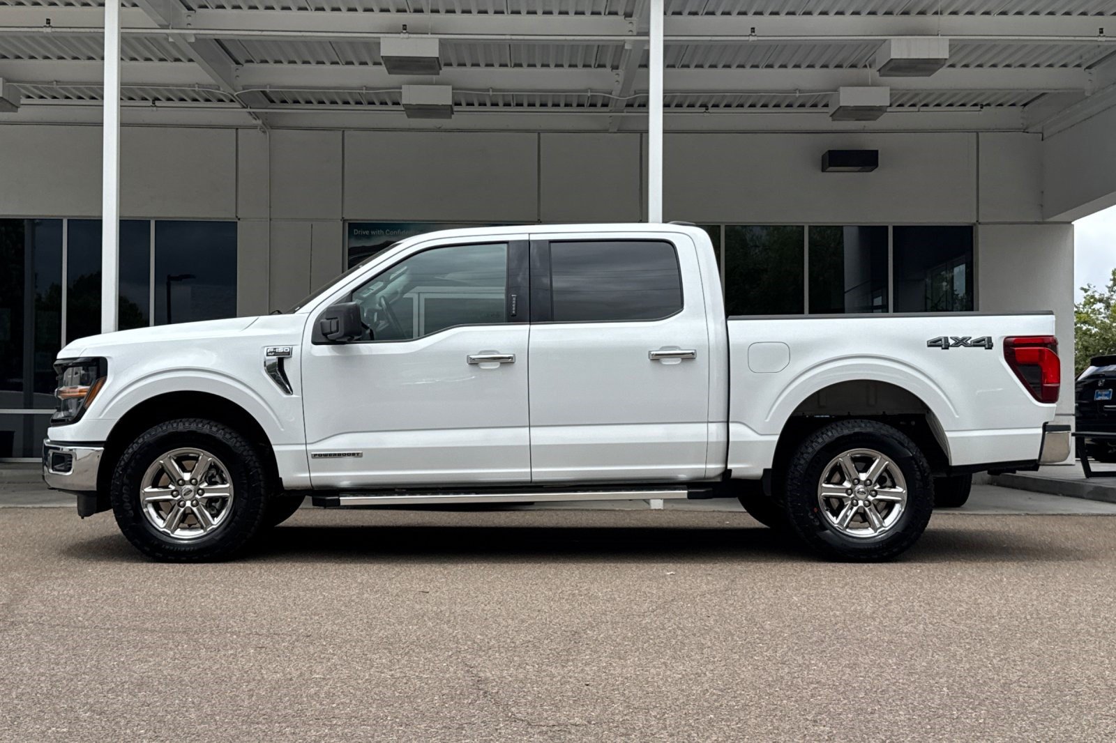 Used 2024 Ford F-150 XLT Truck SuperCrew Cab