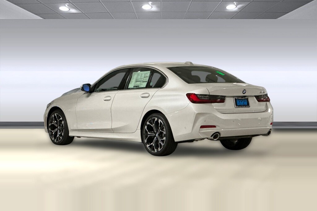 New 2026 BMW 330i Sedan