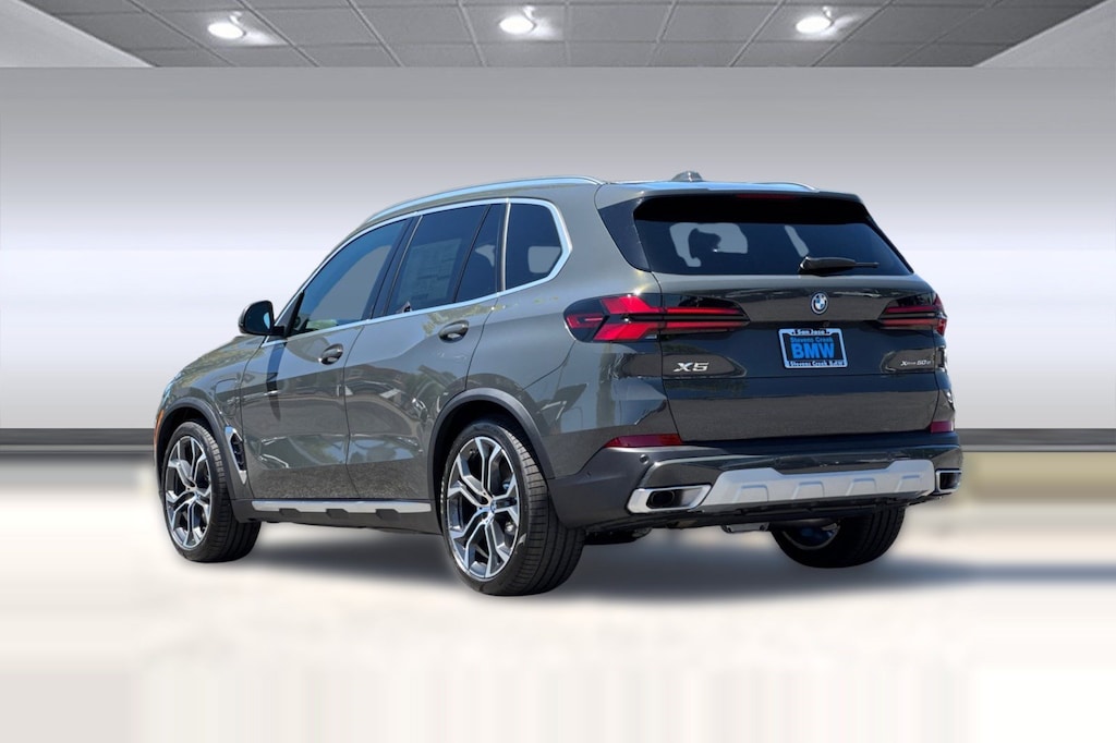 New 2026 BMW X5 PHEV xDrive50e SUV