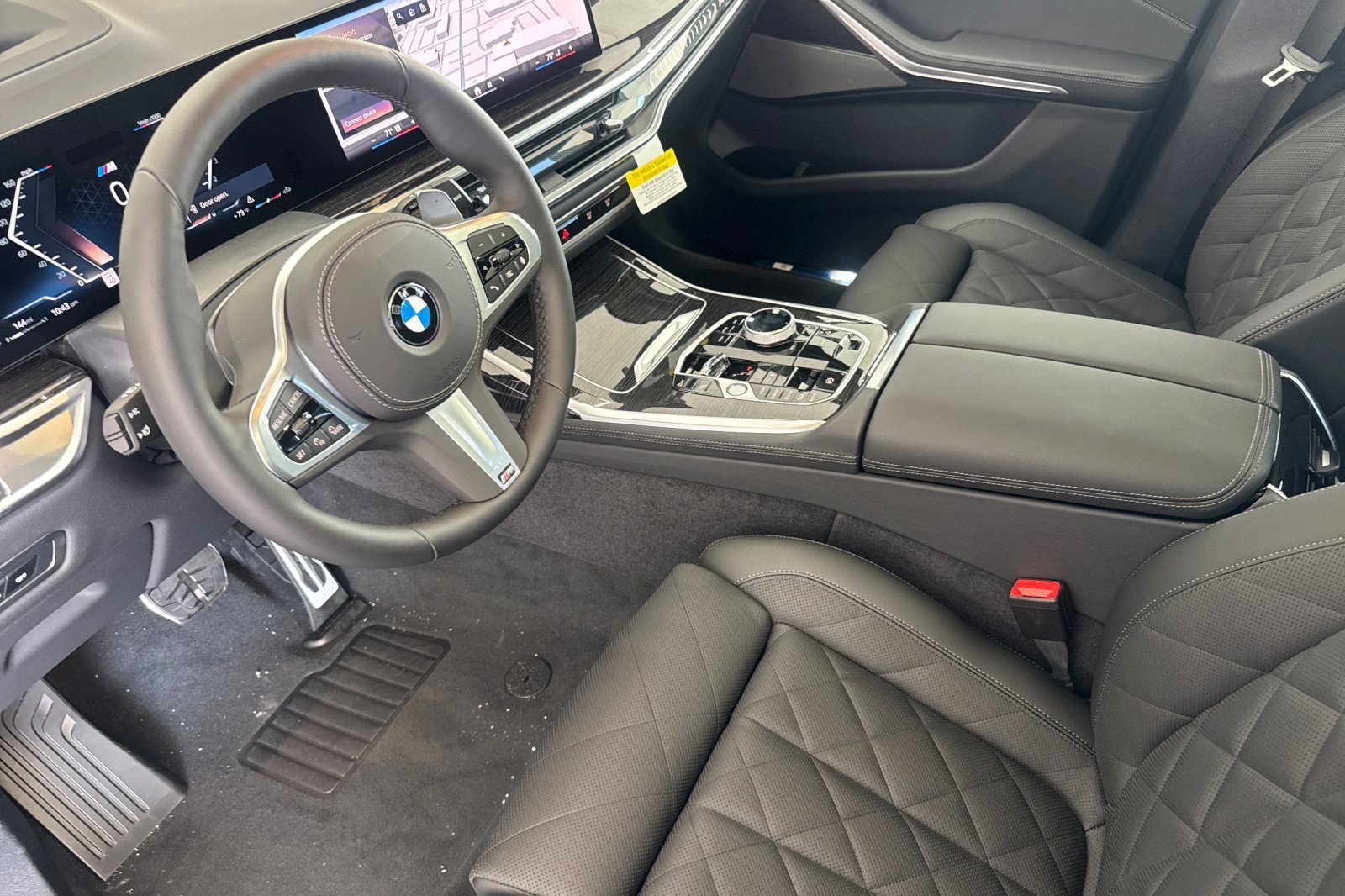 New 2027 BMW X7 xDrive40i SUV