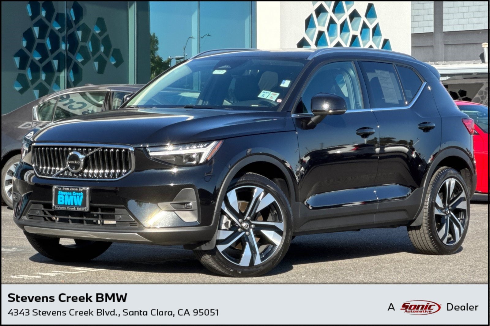 2024 Volvo XC40 Ultimate