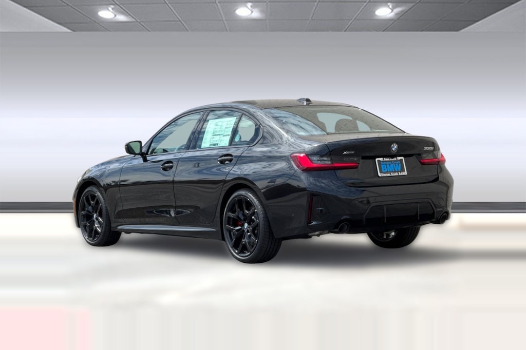 New 2026 BMW 330i xDrive Sedan