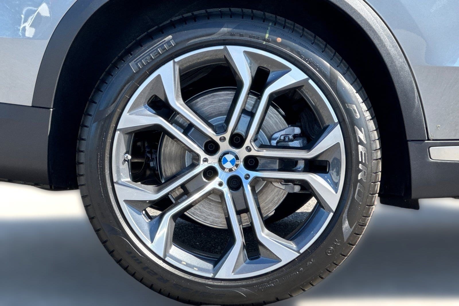 2026 BMW X5 40i - Photo 12