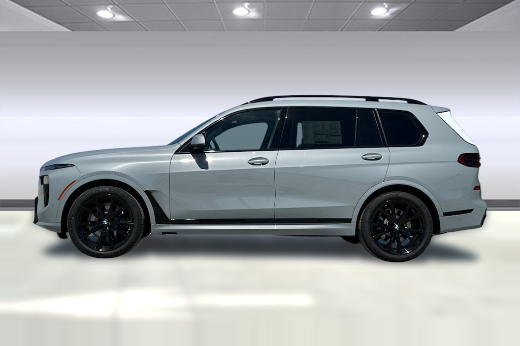 New 2027 BMW X7 xDrive40i SUV