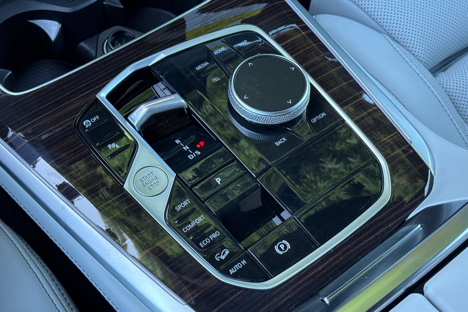 2026 BMW X5 40i - Photo 16