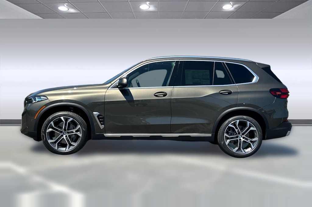 New 2026 BMW X5 xDrive40i SUV