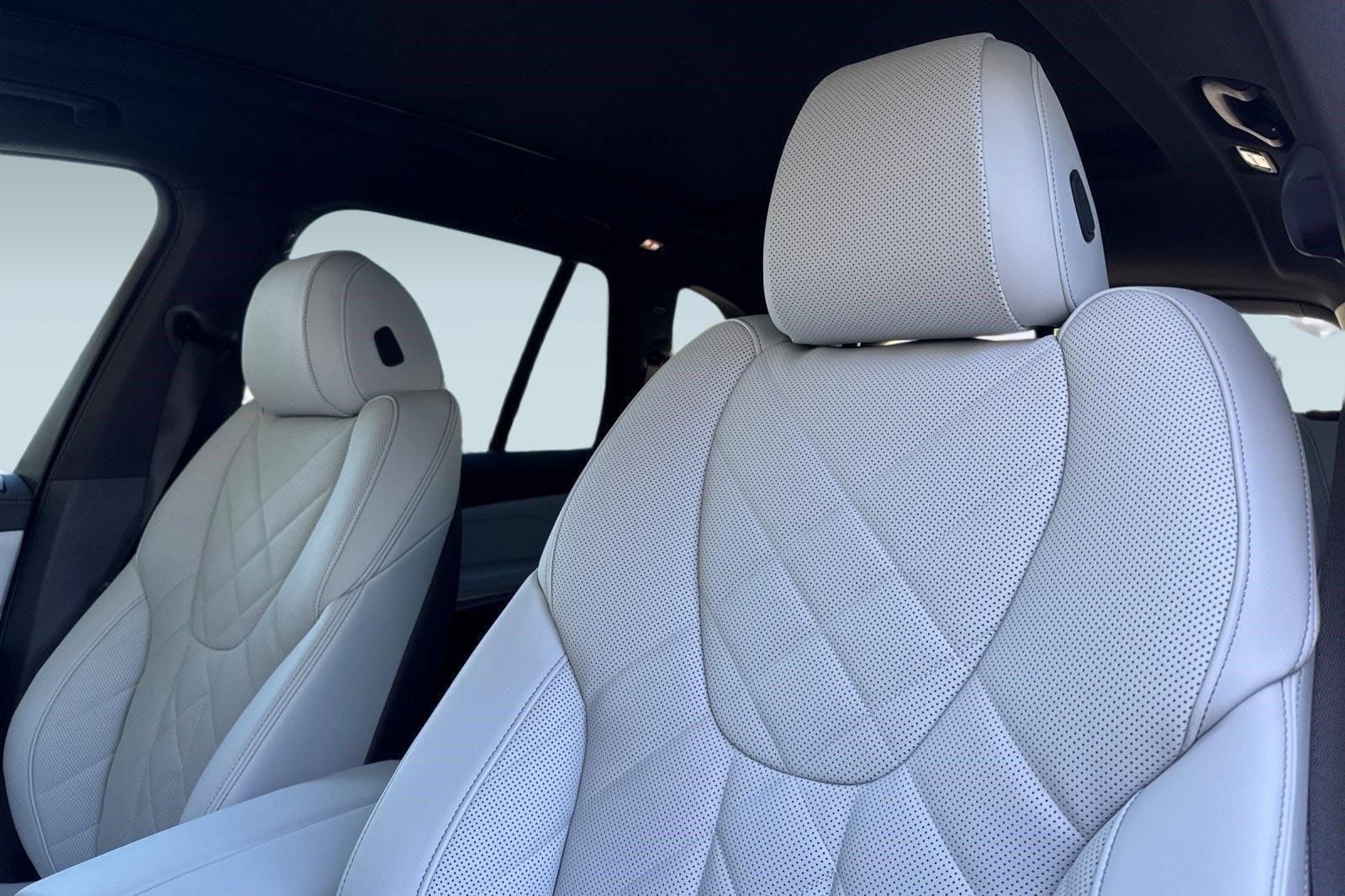 2026 BMW X5 40i - Photo 23