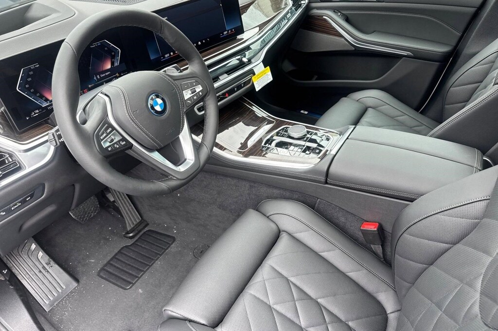 New 2026 BMW X5 PHEV xDrive50e SUV