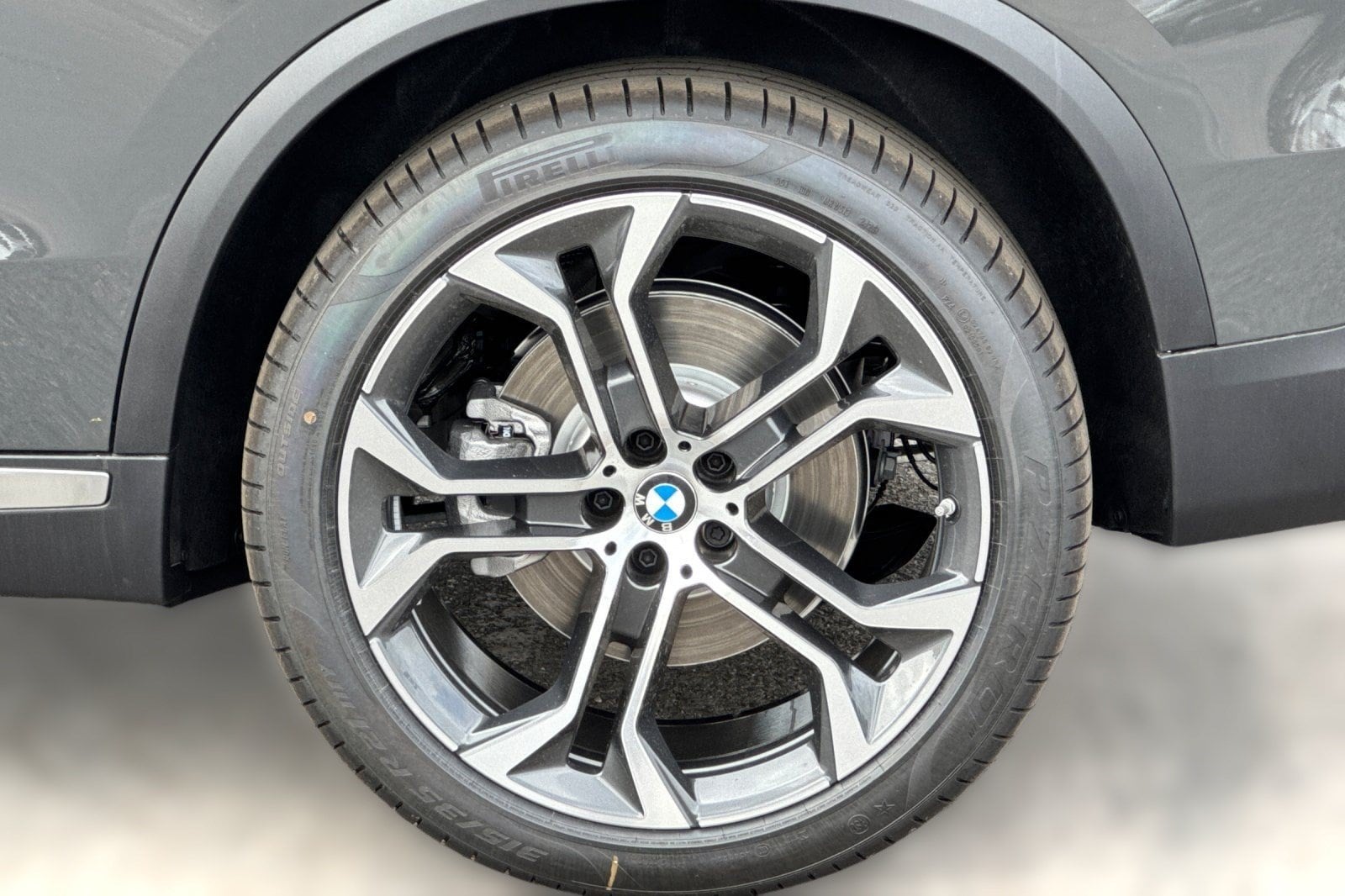 2026 BMW X5 40i - Photo 13