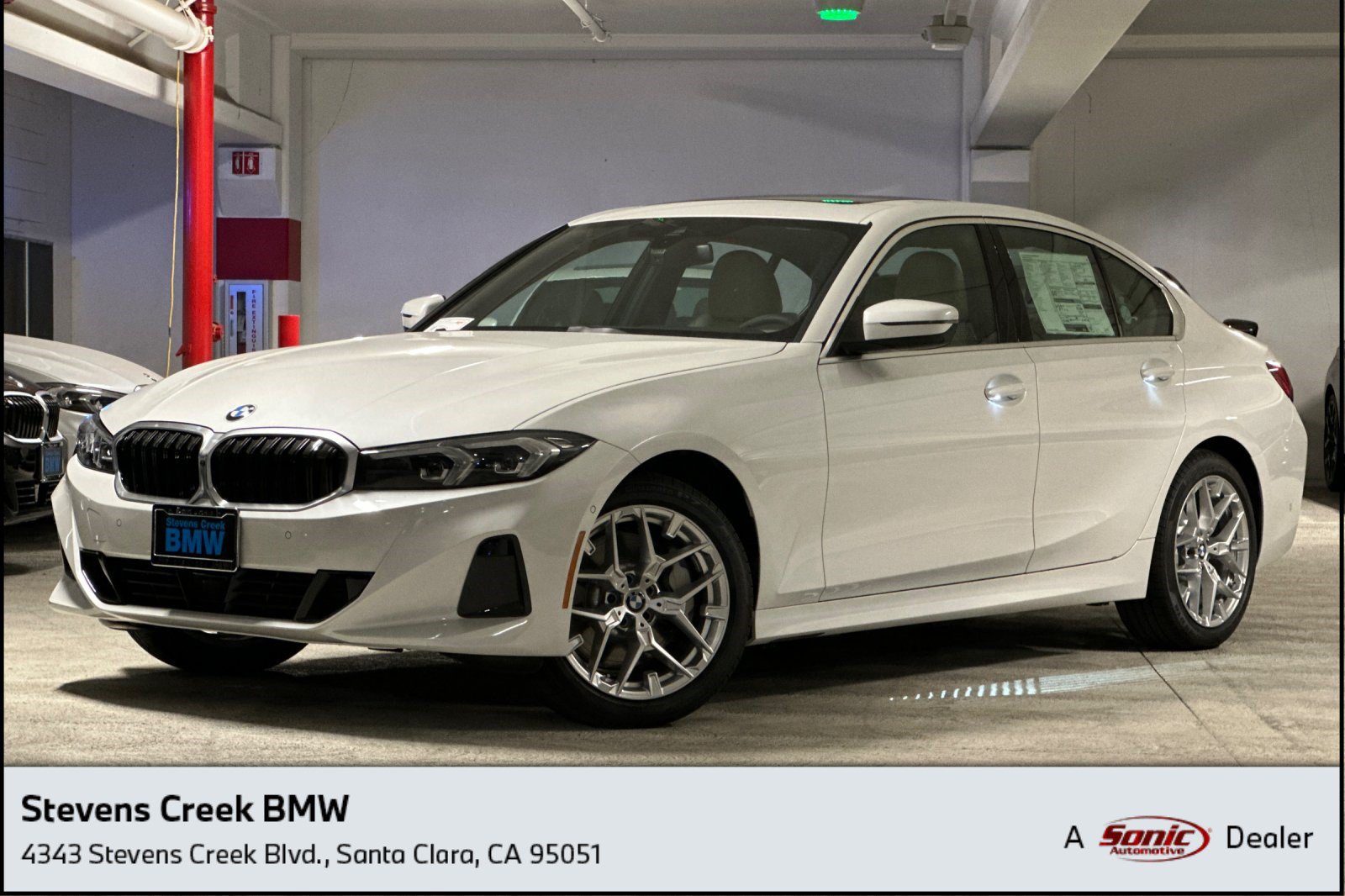 BMW 330i