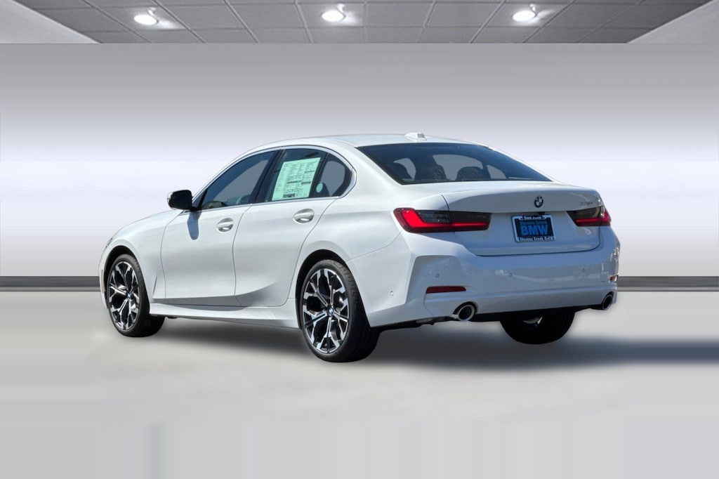 New 2026 BMW 330i Sedan
