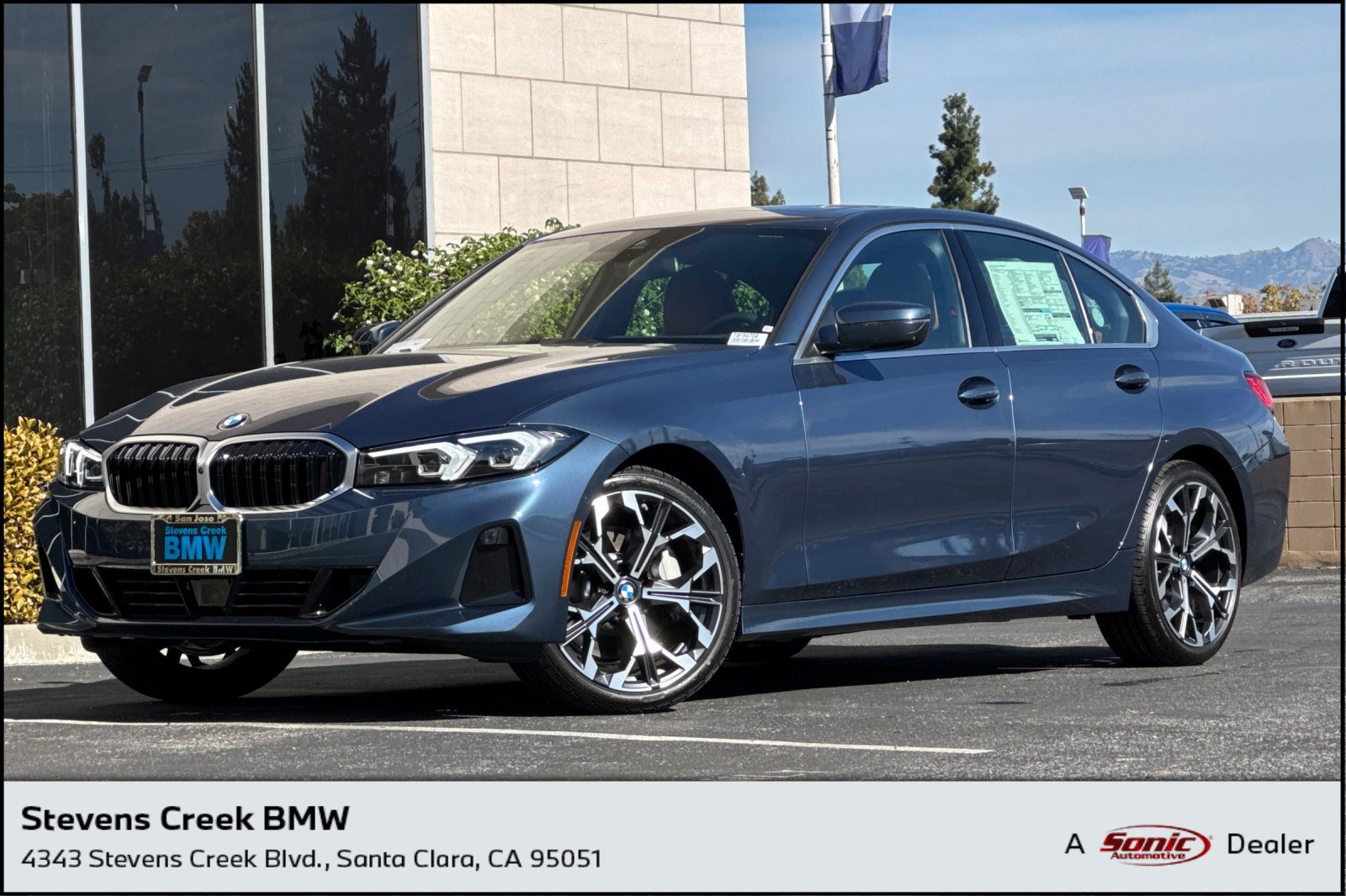  BMW 330i
