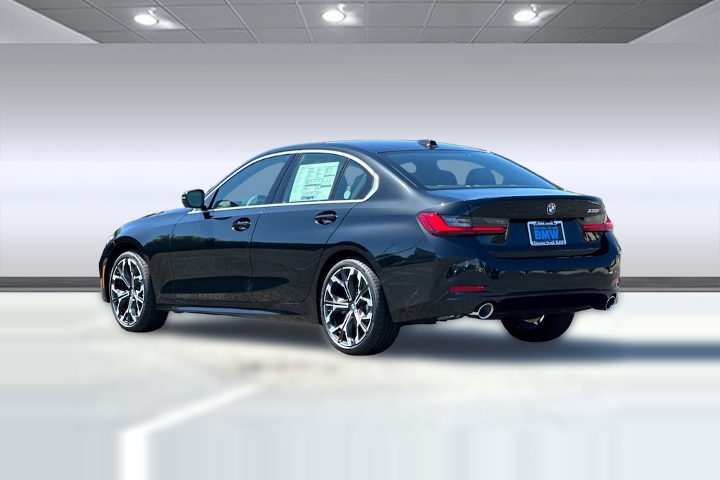 New 2026 BMW 330i Sedan