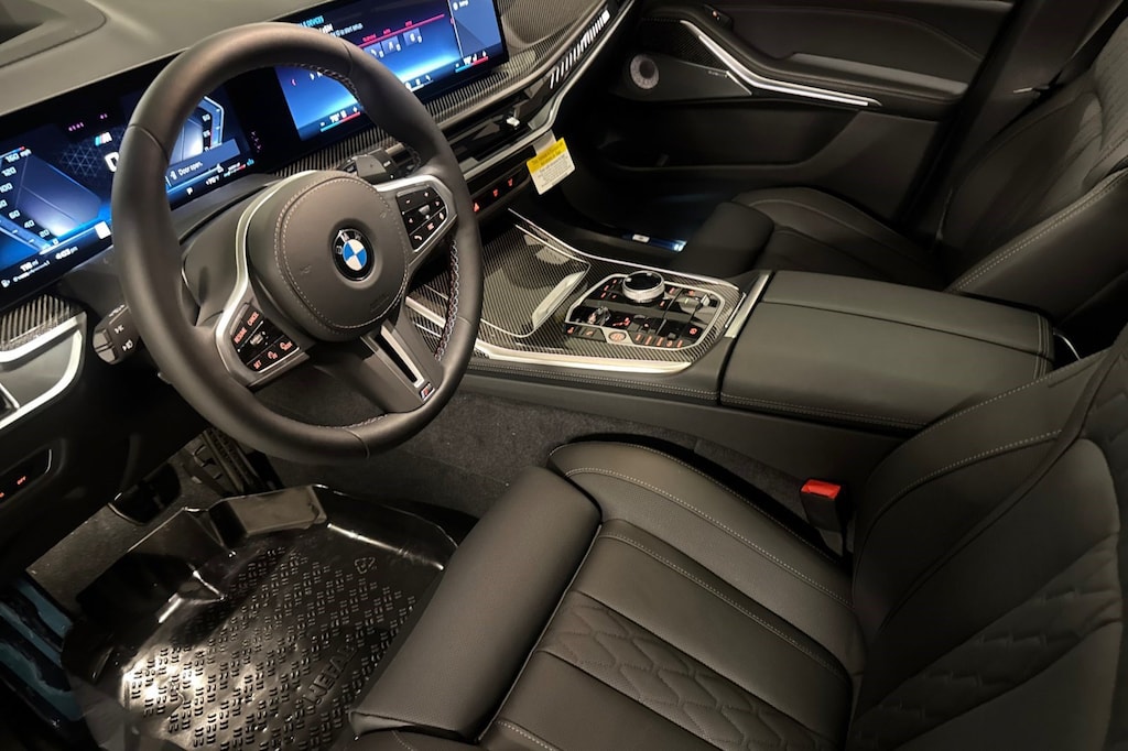 New 2027 BMW X7 M60i SUV