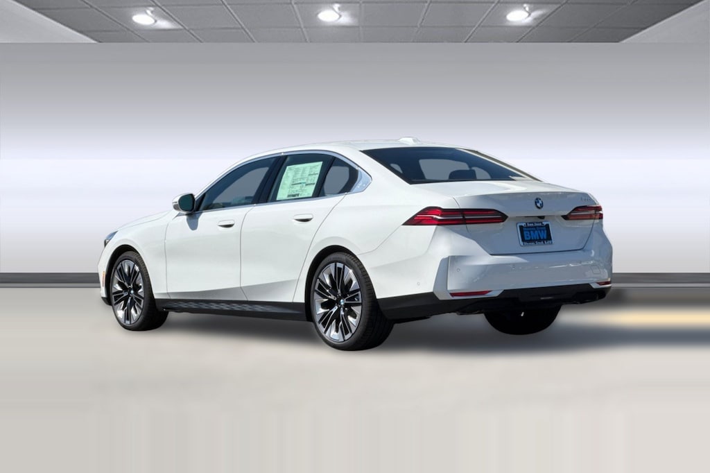 New 2027 BMW 530i Sedan