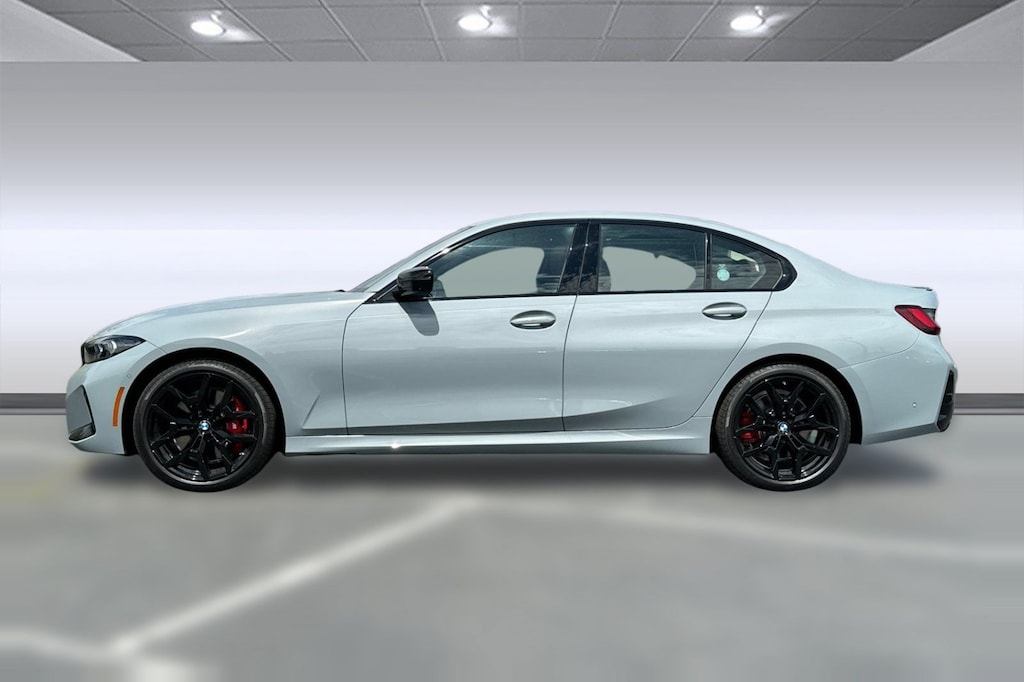 New 2026 BMW 330i Sedan