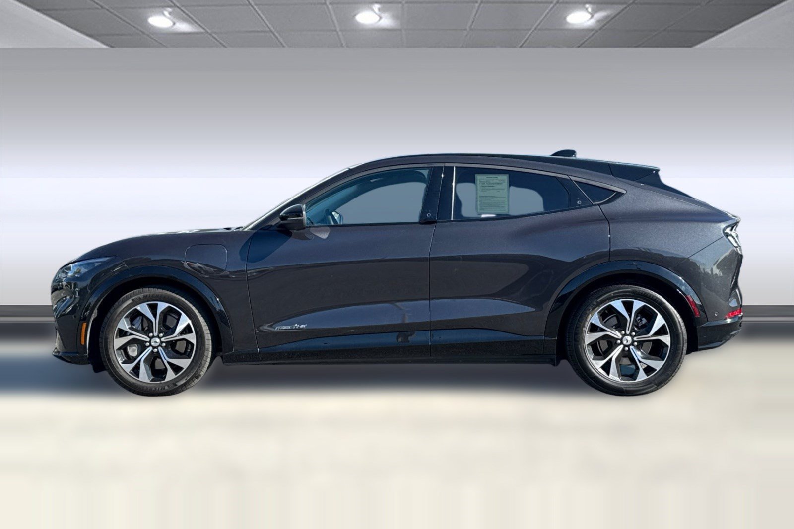 Used 2022 Ford Mustang Mach-E Premium SUV