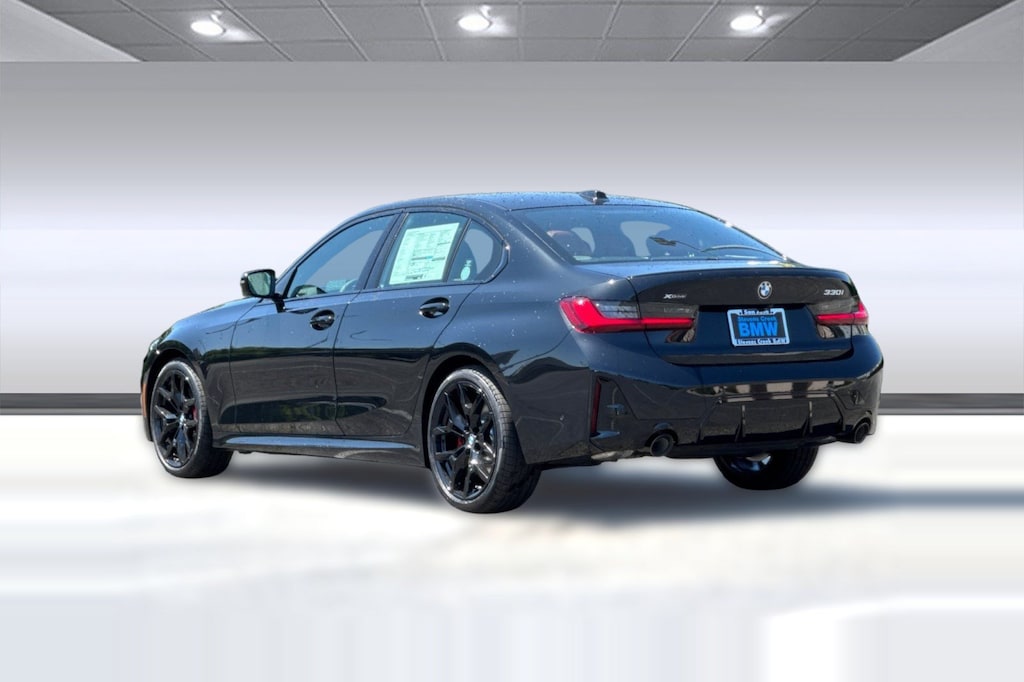 New 2026 BMW 330i xDrive Sedan
