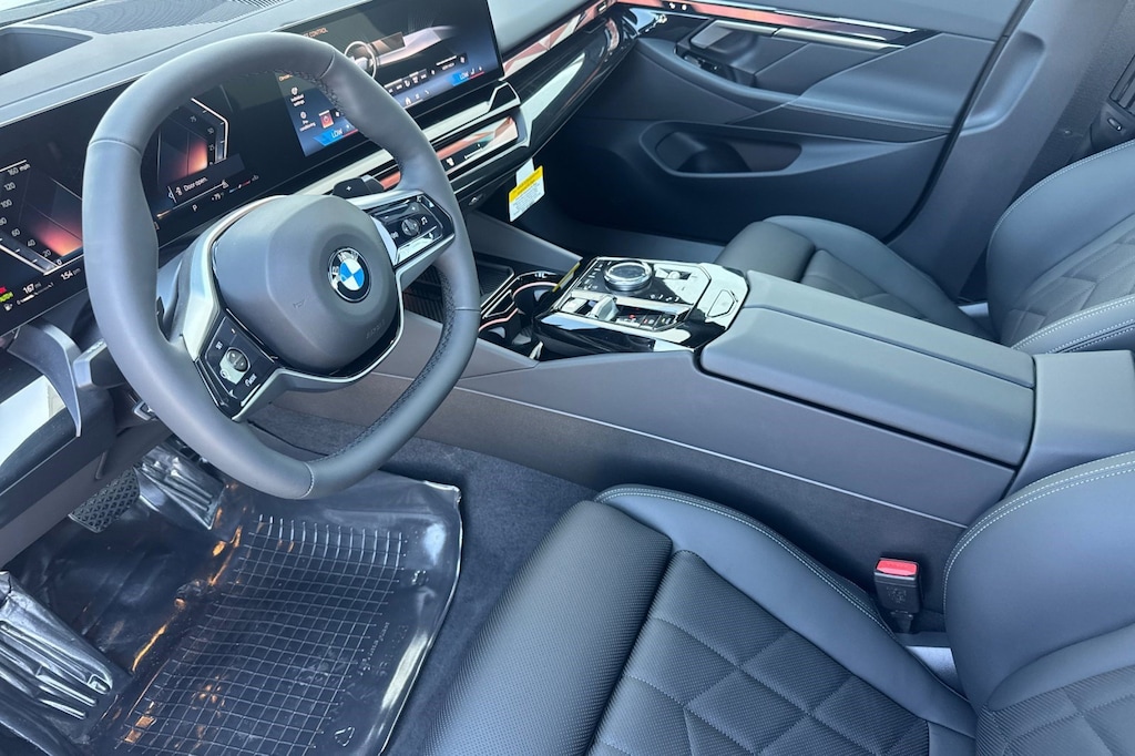 New 2027 BMW 530i Sedan