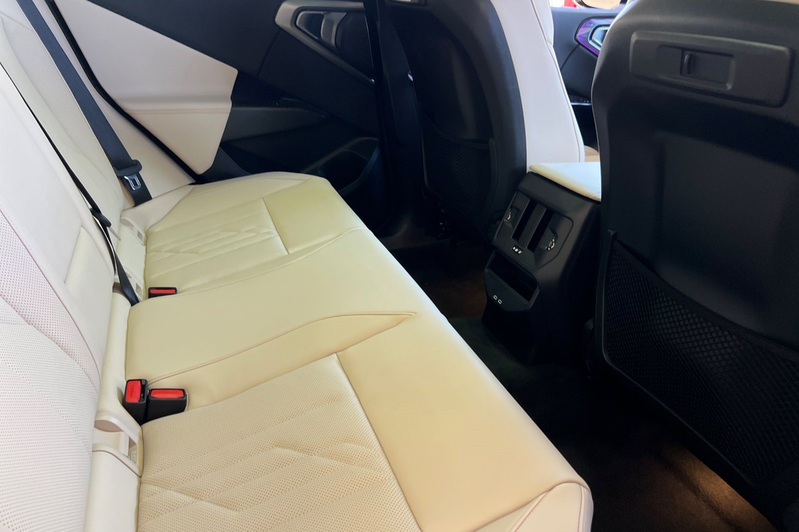 2026 BMW X3 30 - Photo 30
