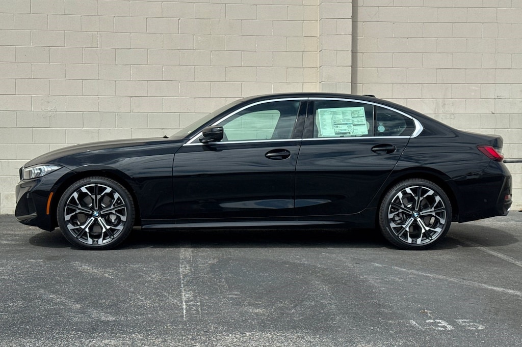 New 2026 BMW 330i xDrive Sedan