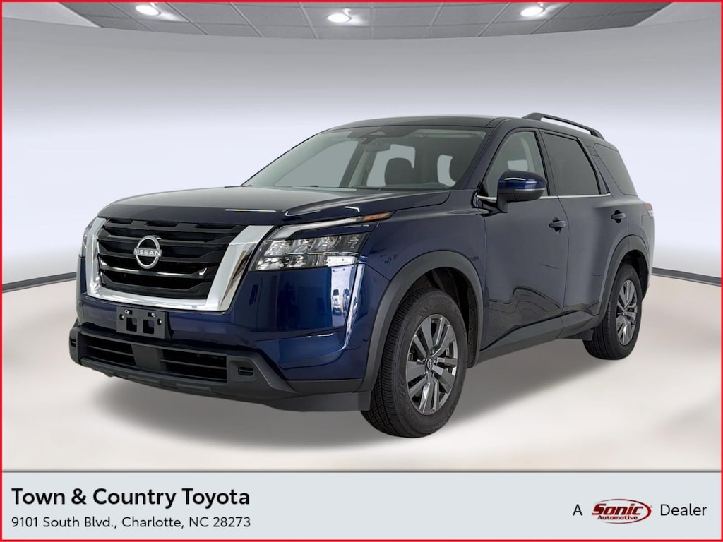 Used 2025 Nissan Pathfinder SV SUV