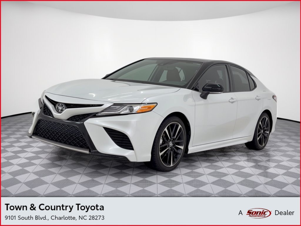 2020 Toyota Camry XSE