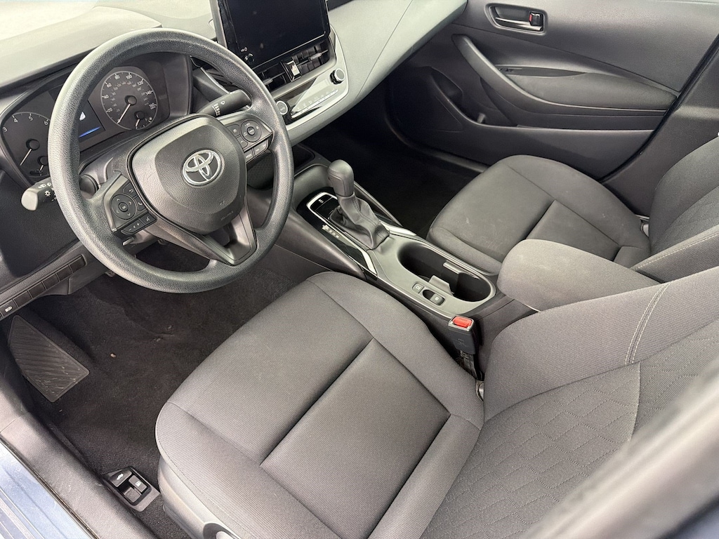 Used 2025 Toyota Corolla LE Sedan