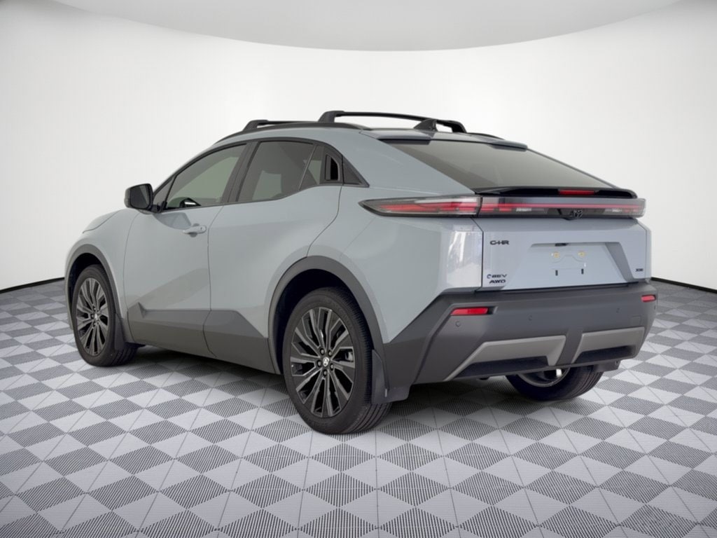 Certified 2026 Toyota C-HR SE SUV