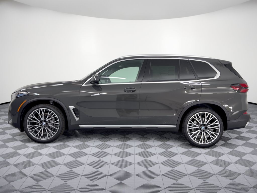 New 2026 BMW X5 xDrive40i SUV