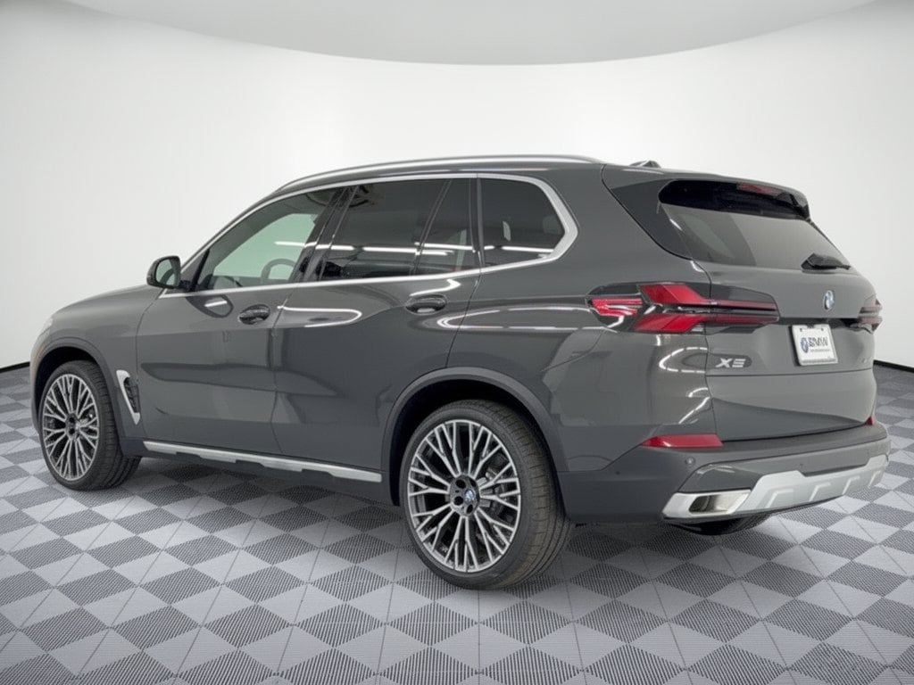New 2026 BMW X5 xDrive40i SUV