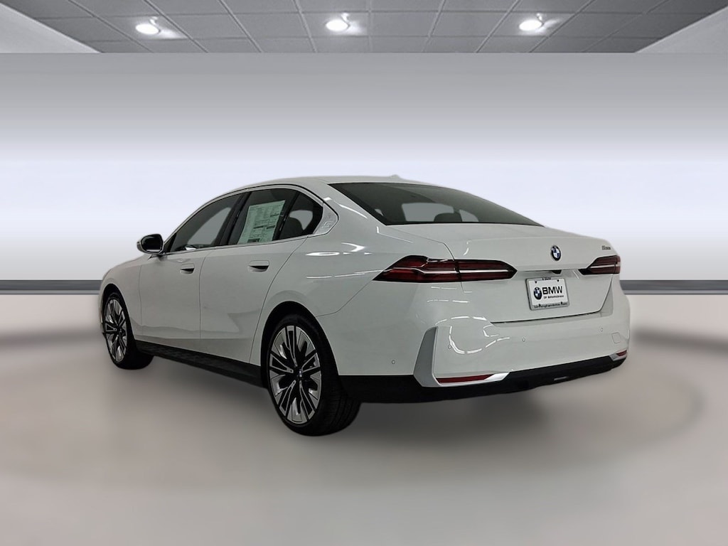 New 2026 BMW 530i Sedan