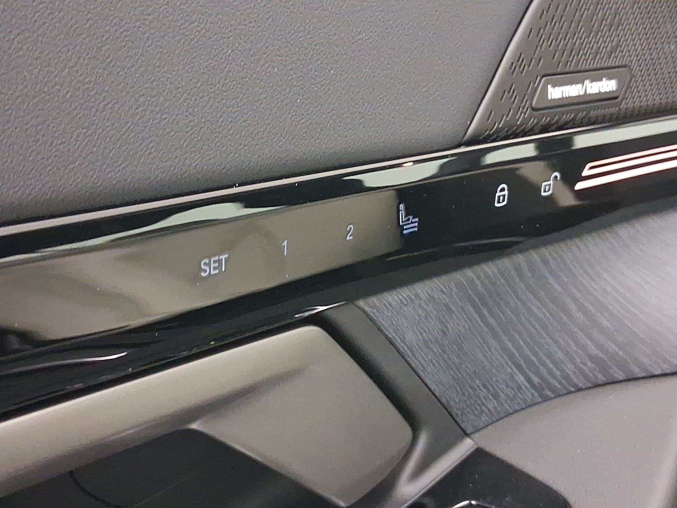 2026 BMW 5 Series 530i - Photo 15
