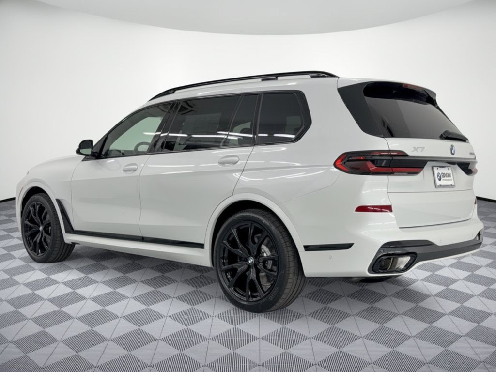 New 2027 BMW X7 xDrive40i SUV
