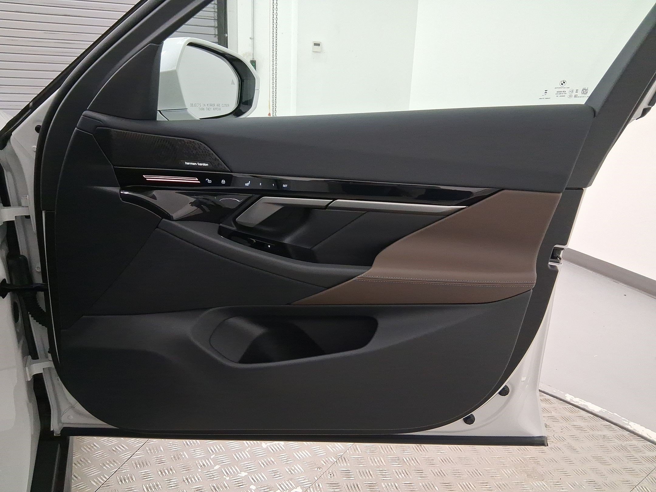 2026 BMW 5 Series 530i - Photo 29