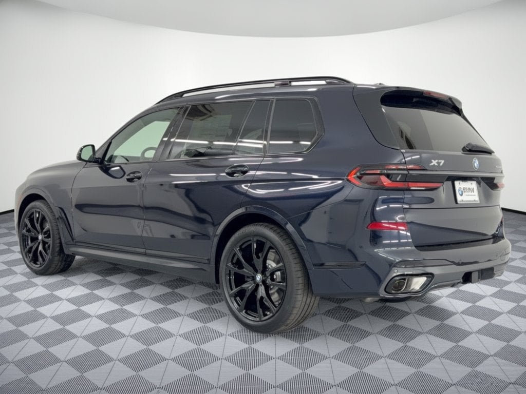 New 2027 BMW X7 xDrive40i SUV