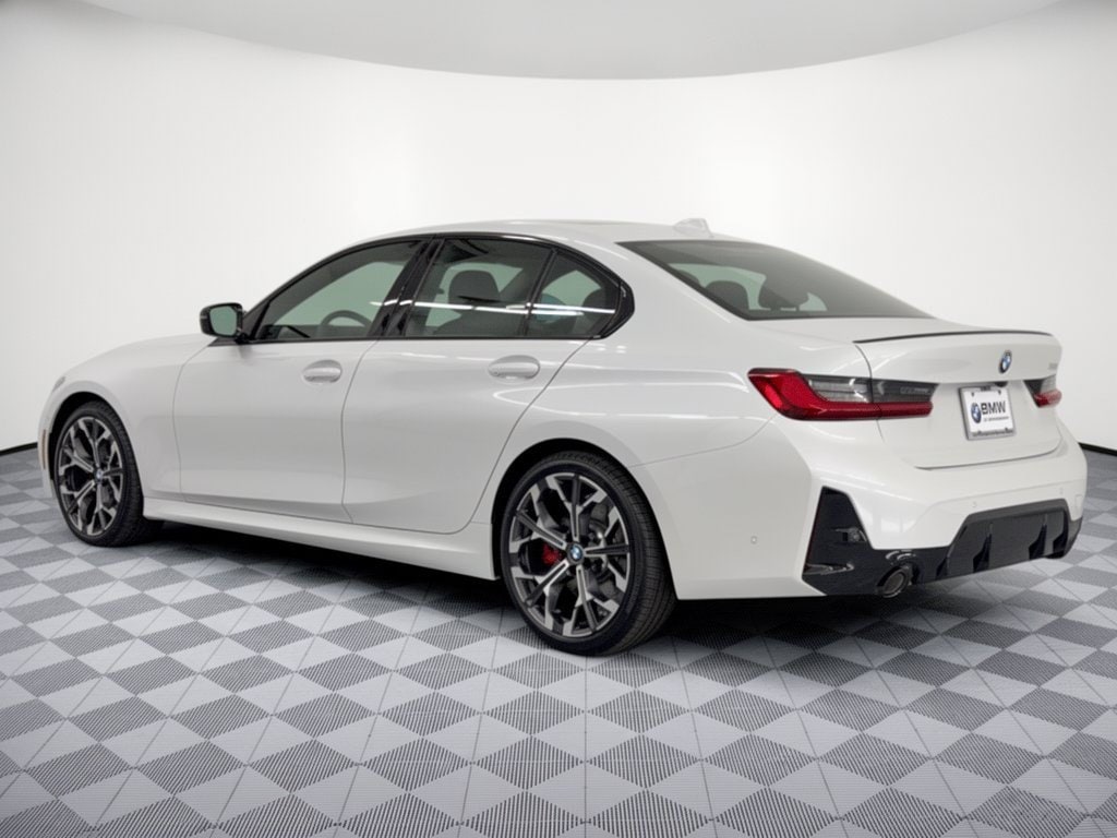 New 2026 BMW 330i Sedan