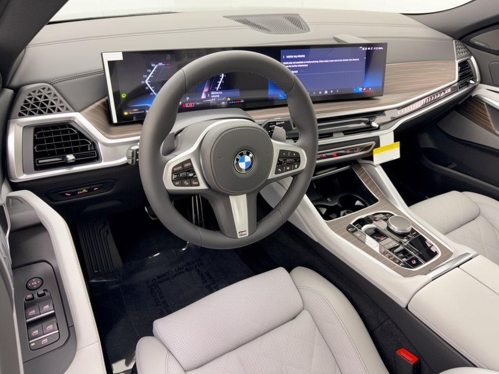 New 2027 BMW X6 xDrive40i SUV