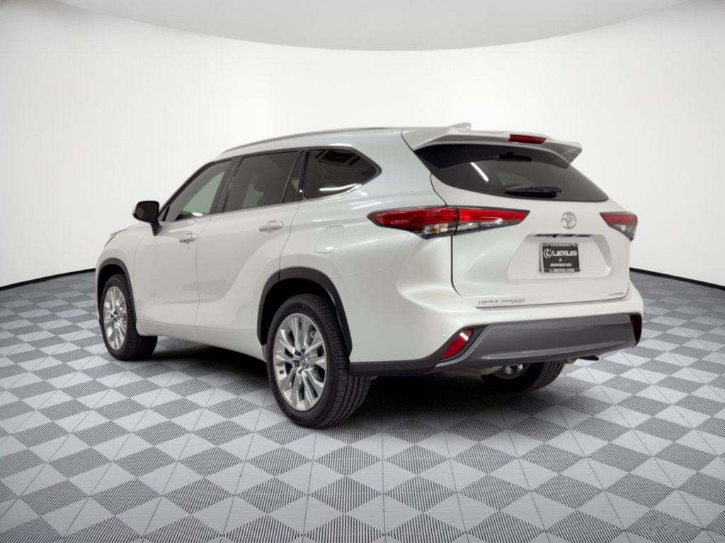 Used 2022 Toyota Highlander Limited SUV